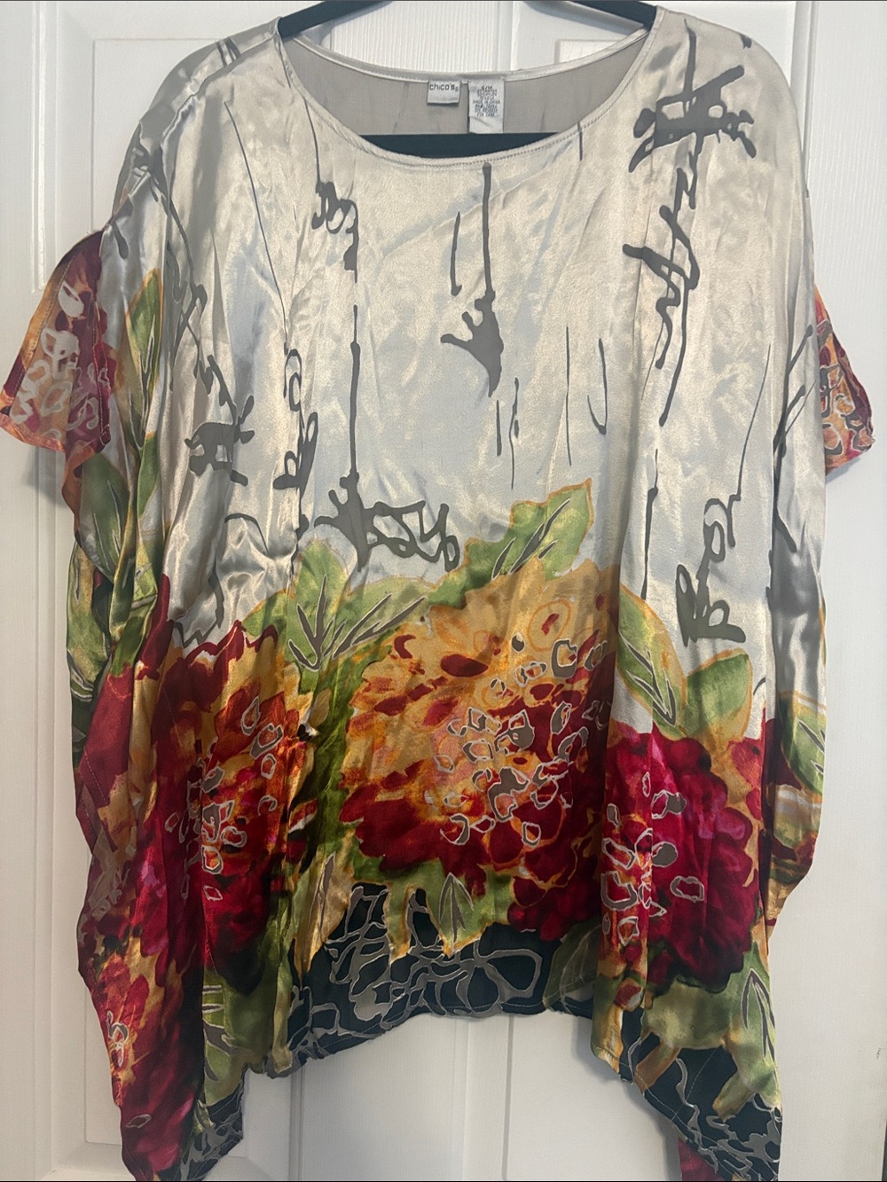 Chico's Floral Satin Tunic in Cream, Red & Green